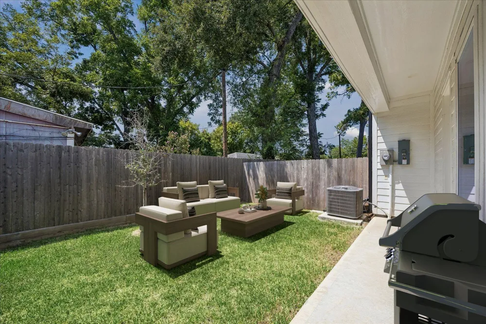 1834 W Tidwell Road Houston, TX 77091