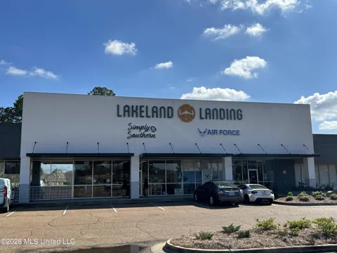 4321 Lakeland Drive