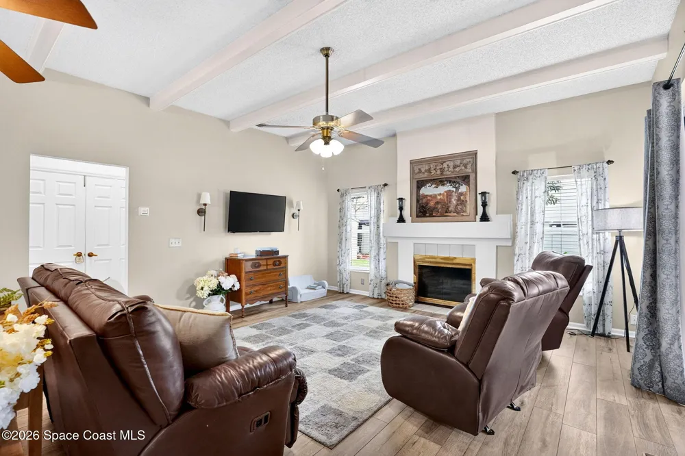 1280 Little Oak Circle Titusville, FL 32780