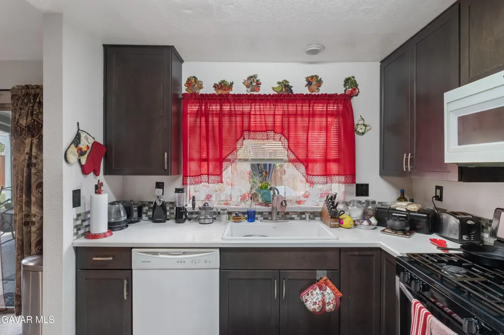 2641 Peaceful Way Lancaster, CA 93535