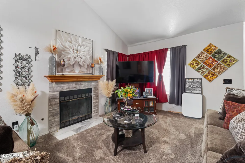 2641 Peaceful Way Lancaster, CA 93535