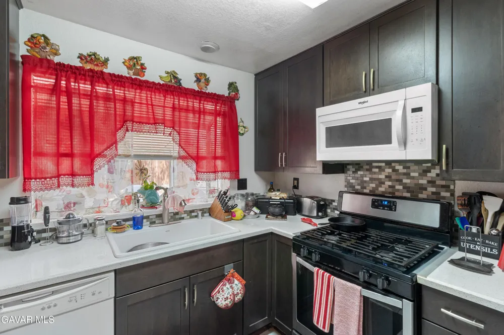 2641 Peaceful Way Lancaster, CA 93535