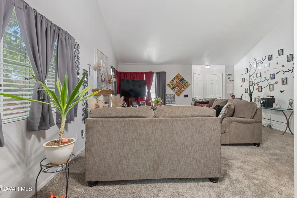 2641 Peaceful Way Lancaster, CA 93535