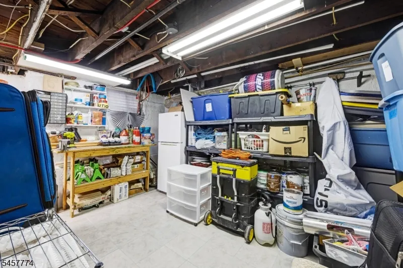 84 Vanderburgh Ave Rutherford, NJ 07070