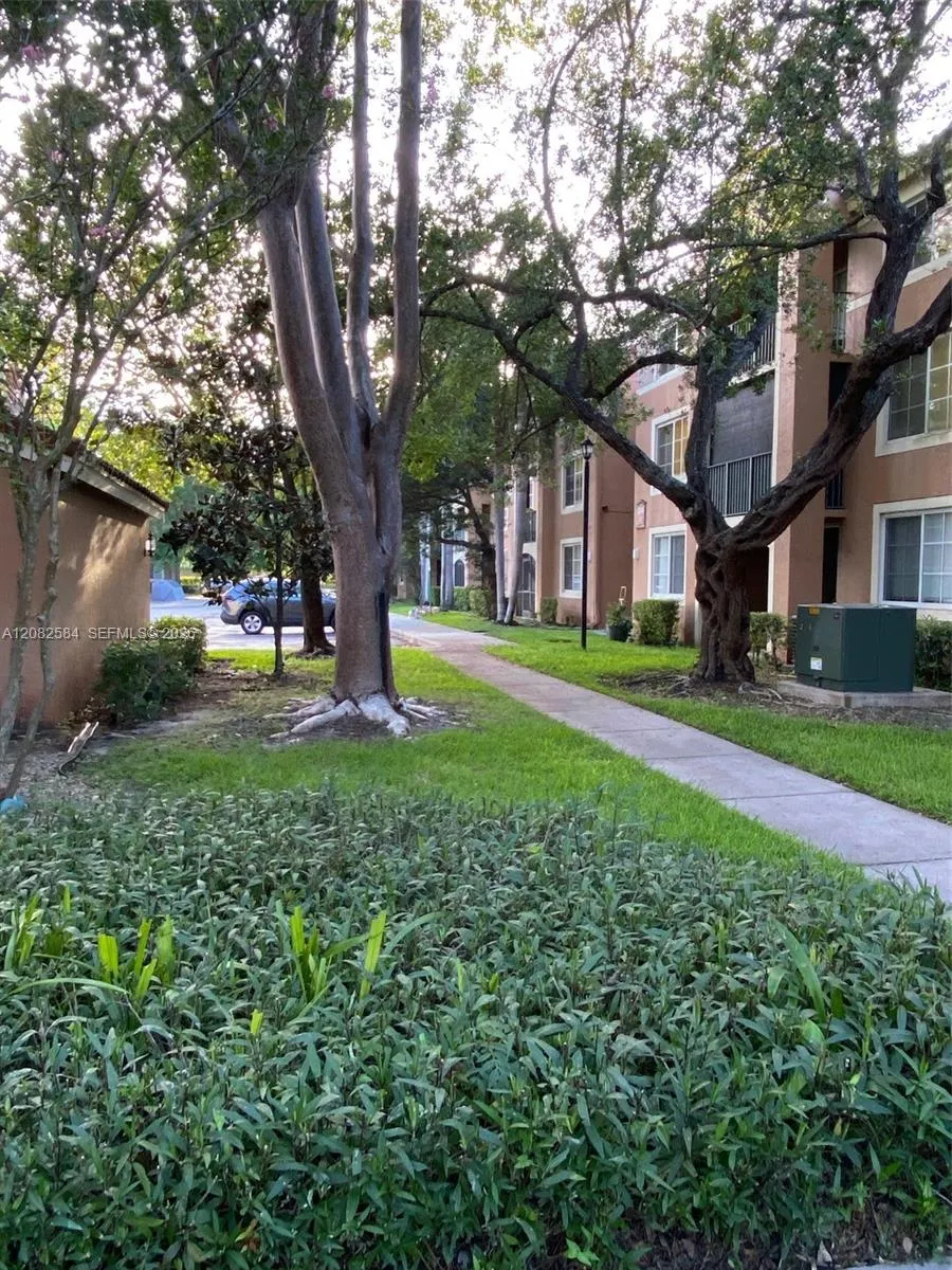 4820 State Road 7 #10108 Coconut Creek, FL 33073