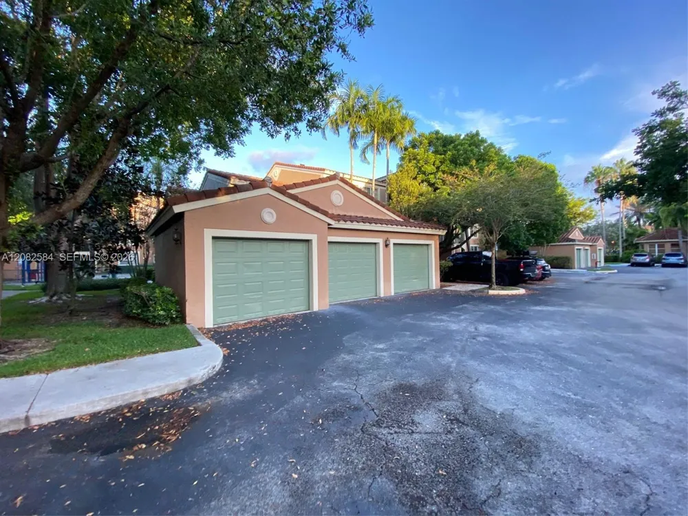 4820 State Road 7 #10108 Coconut Creek, FL 33073