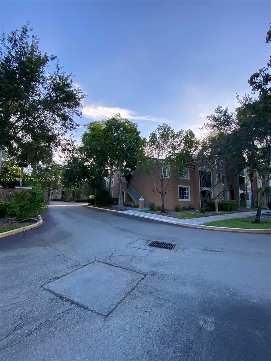 4820 State Road 7 #10108 Coconut Creek, FL 33073