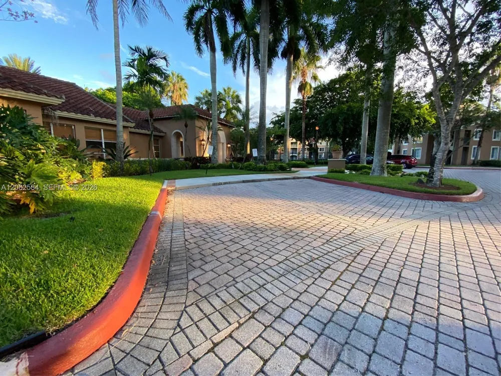 4820 State Road 7 #10108 Coconut Creek, FL 33073