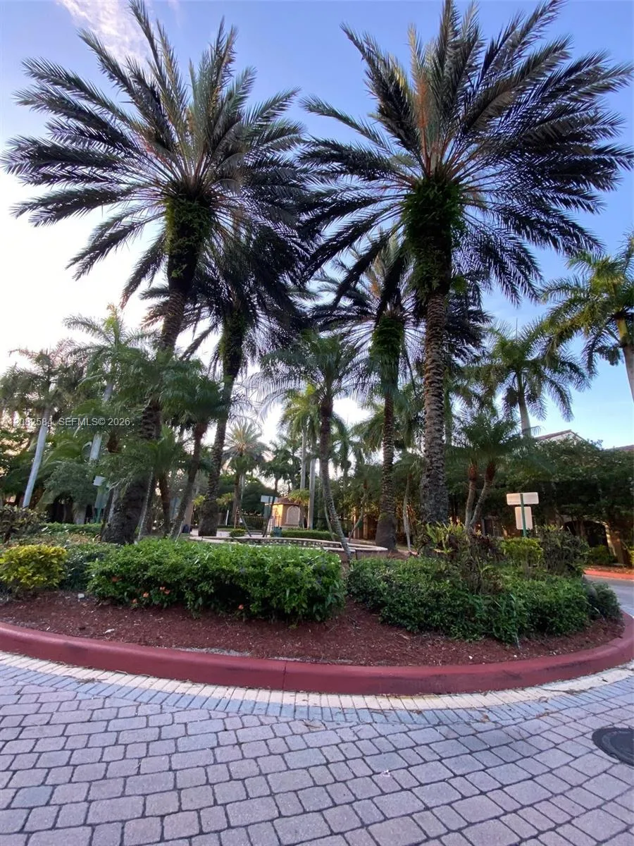 4820 State Road 7 #10108 Coconut Creek, FL 33073