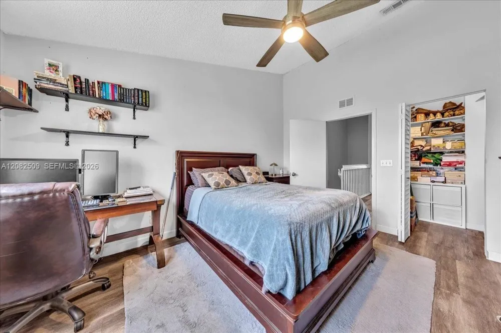 12152 SW 4th St Pembroke Pines, FL 33025