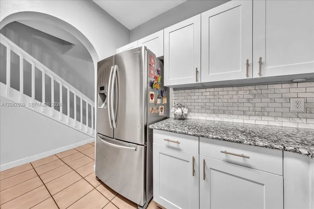 12152 SW 4th St Pembroke Pines, FL 33025