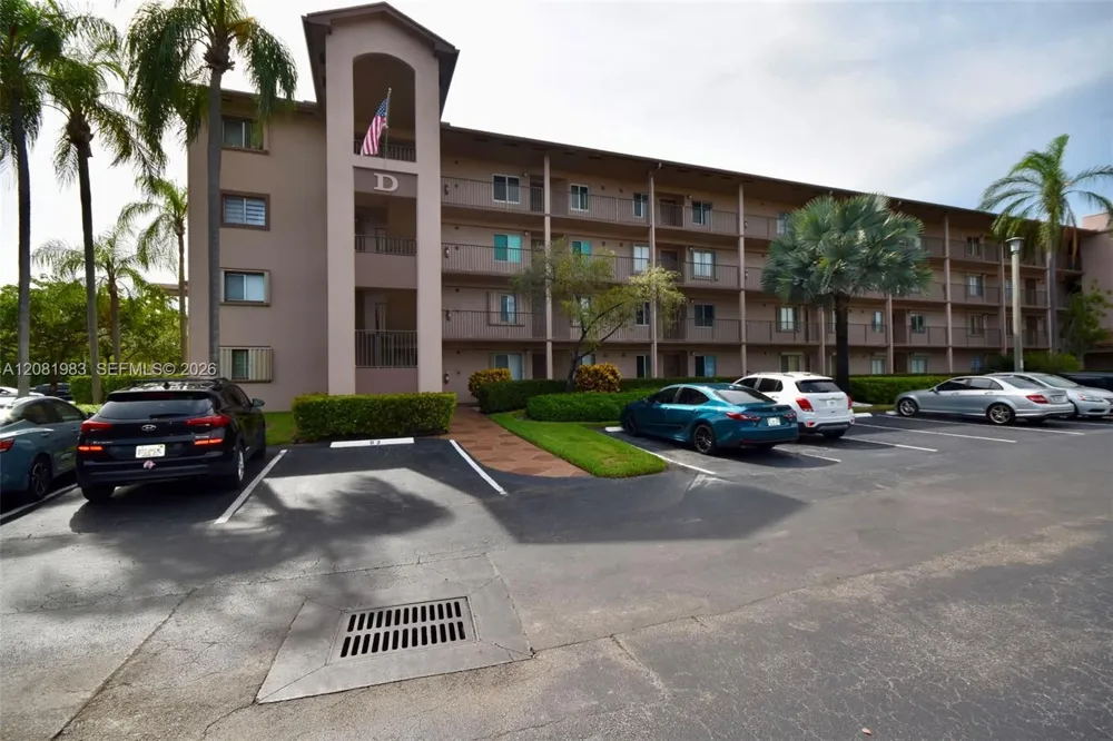 1650 SW 124th Ter #102D Pembroke Pines, FL 33027