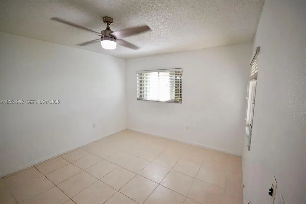 1650 SW 124th Ter #102D Pembroke Pines, FL 33027