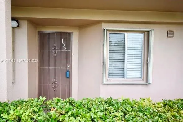 1650 SW 124th Ter #102D Pembroke Pines, FL 33027