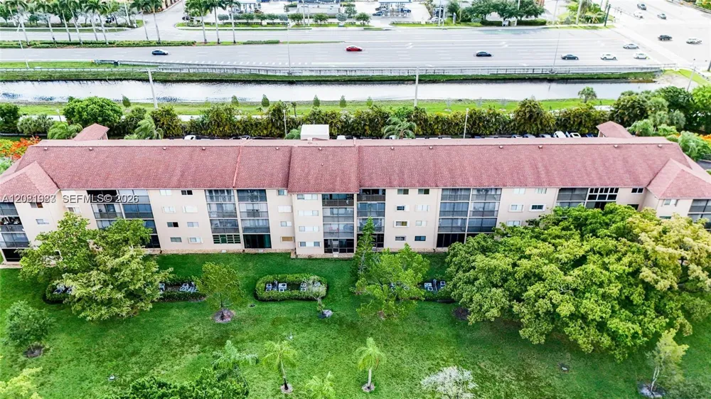 1650 SW 124th Ter #102D Pembroke Pines, FL 33027