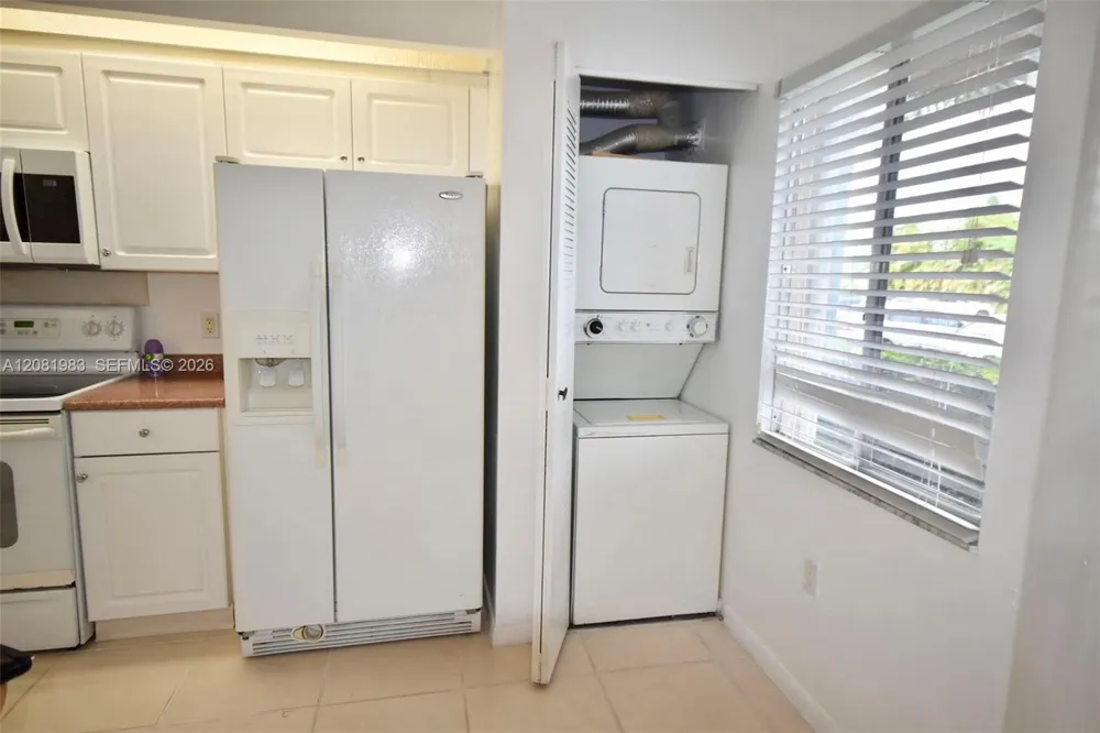 1650 SW 124th Ter #102D Pembroke Pines, FL 33027