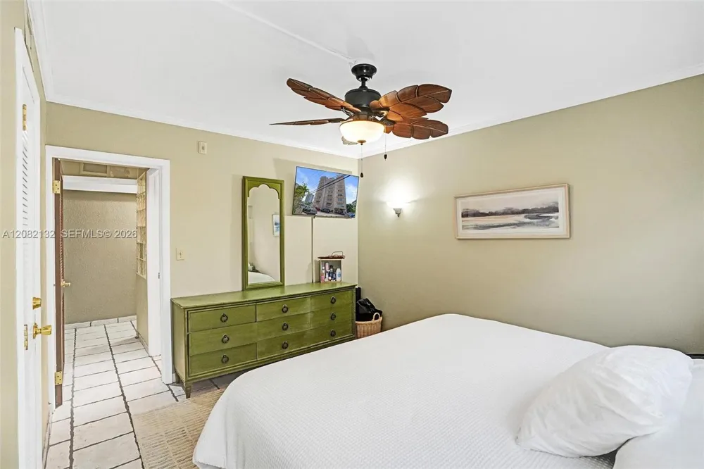 95 Birch Rd #301 Fort Lauderdale, FL 33304