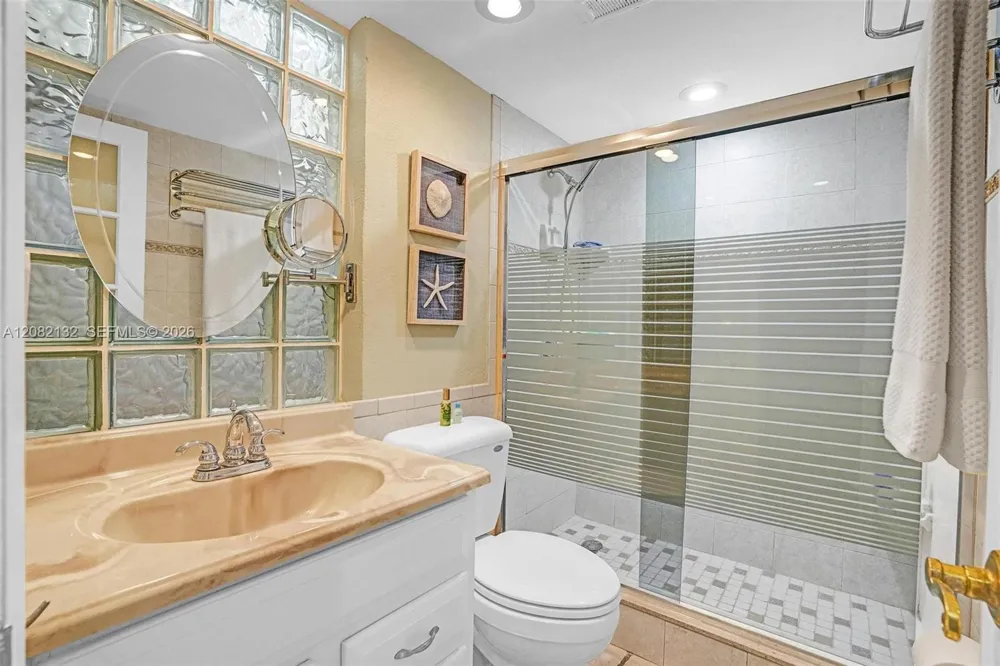 95 Birch Rd #301 Fort Lauderdale, FL 33304