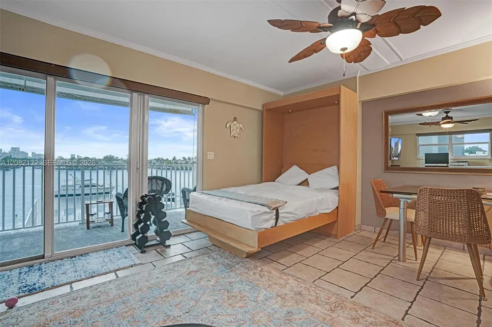 95 Birch Rd #301 Fort Lauderdale, FL 33304
