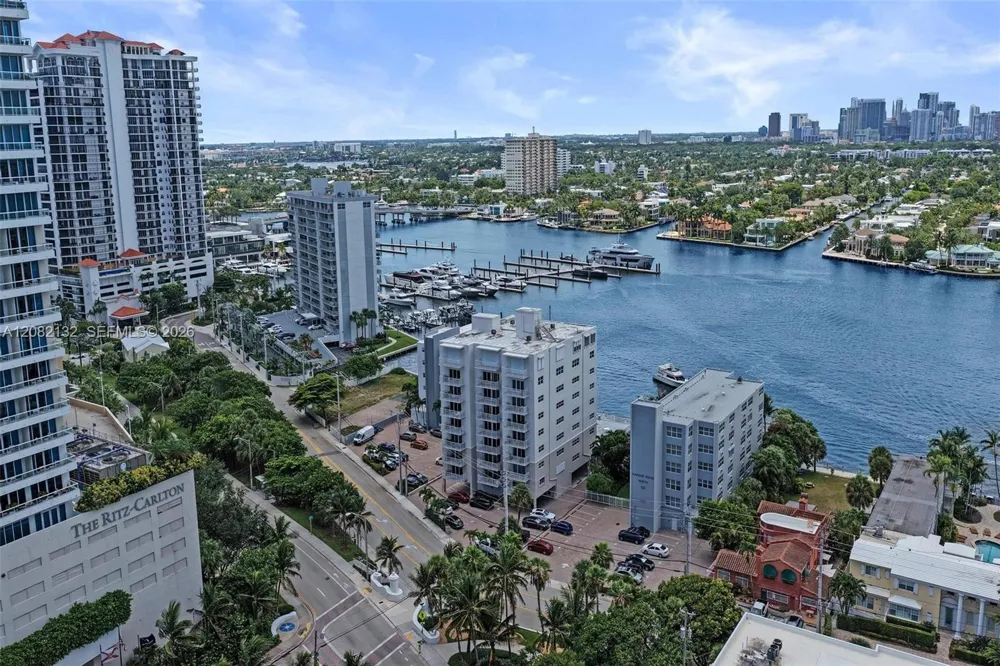 95 Birch Rd #301 Fort Lauderdale, FL 33304