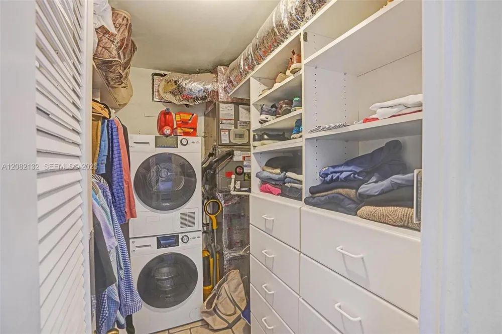 95 Birch Rd #301 Fort Lauderdale, FL 33304
