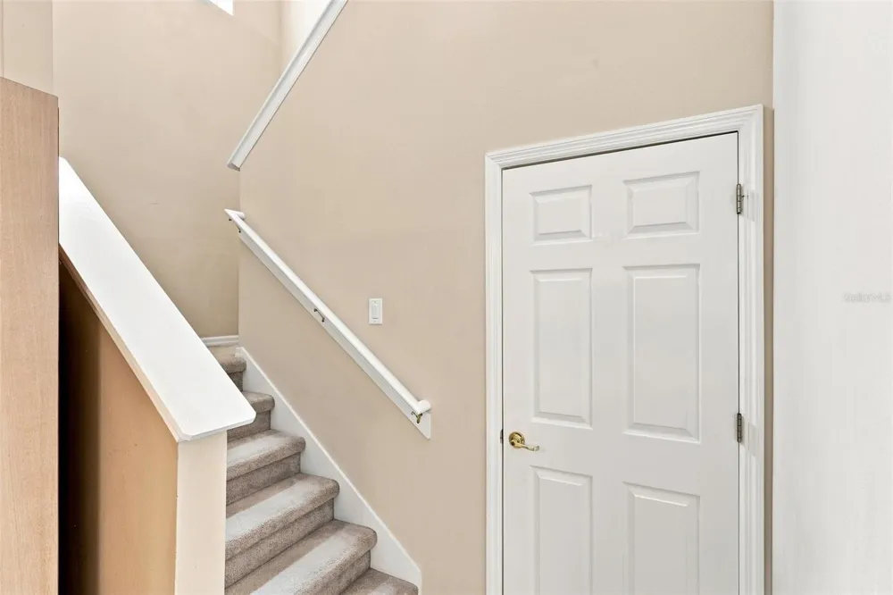 1360 LONG OAK WAY Sanford, FL 32771