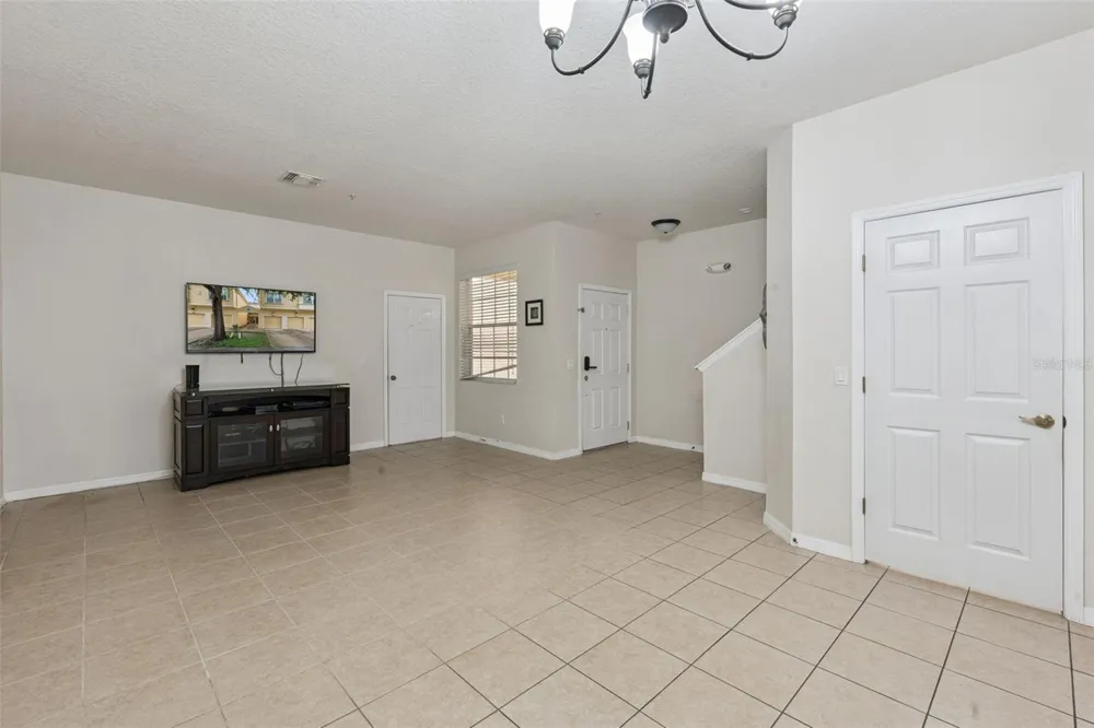 2820 OAKWATER DRIVE Kissimmee, FL 34747