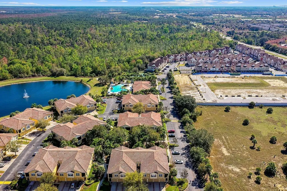 2820 OAKWATER DRIVE Kissimmee, FL 34747