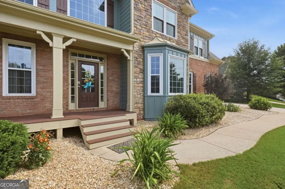 8205 Applewood CT Gainesville, GA 30506