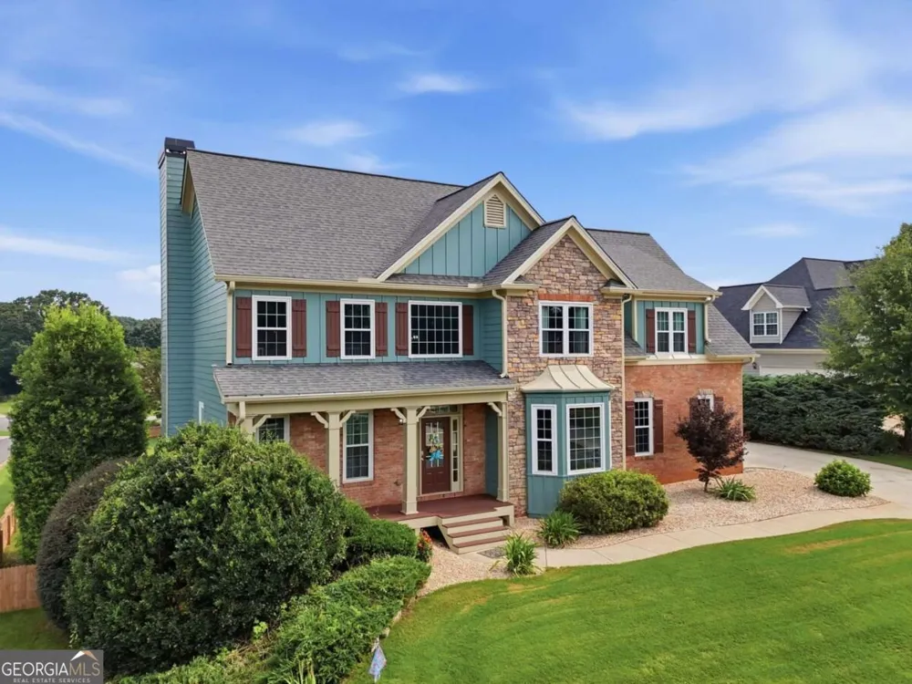 8205 Applewood CT Gainesville, GA 30506
