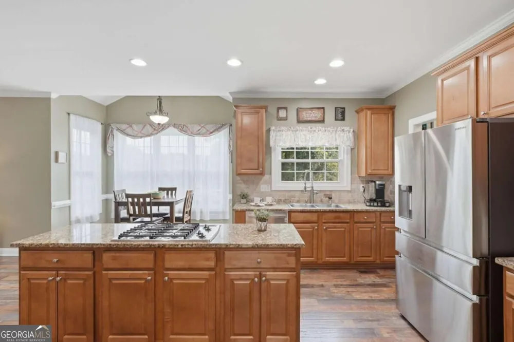 8205 Applewood CT Gainesville, GA 30506