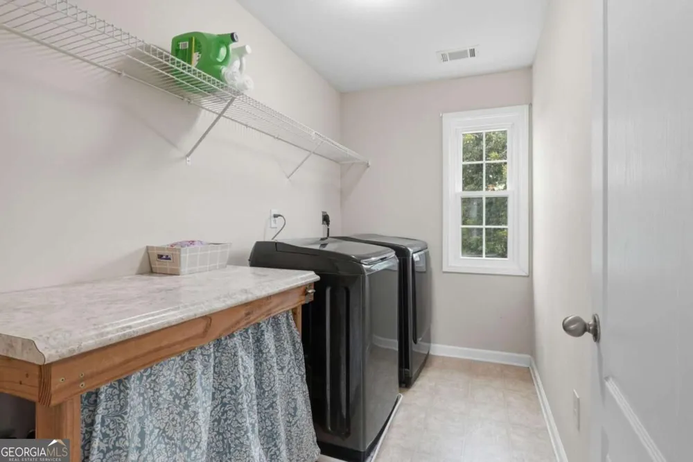 8205 Applewood CT Gainesville, GA 30506