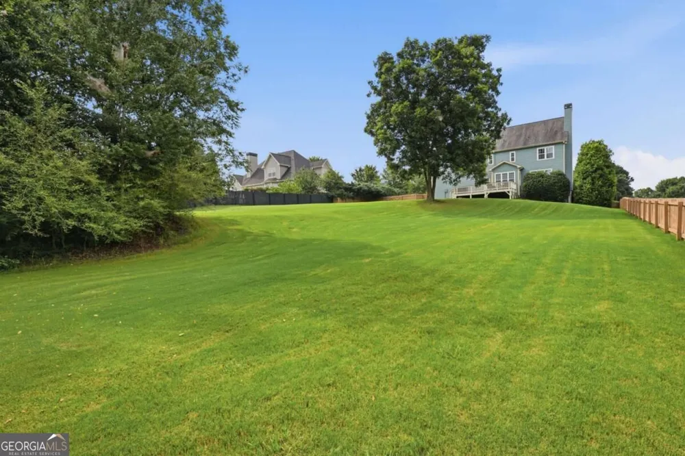8205 Applewood CT Gainesville, GA 30506