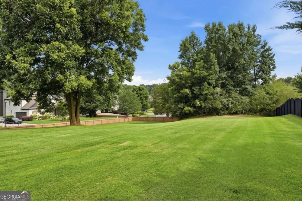 8205 Applewood CT Gainesville, GA 30506