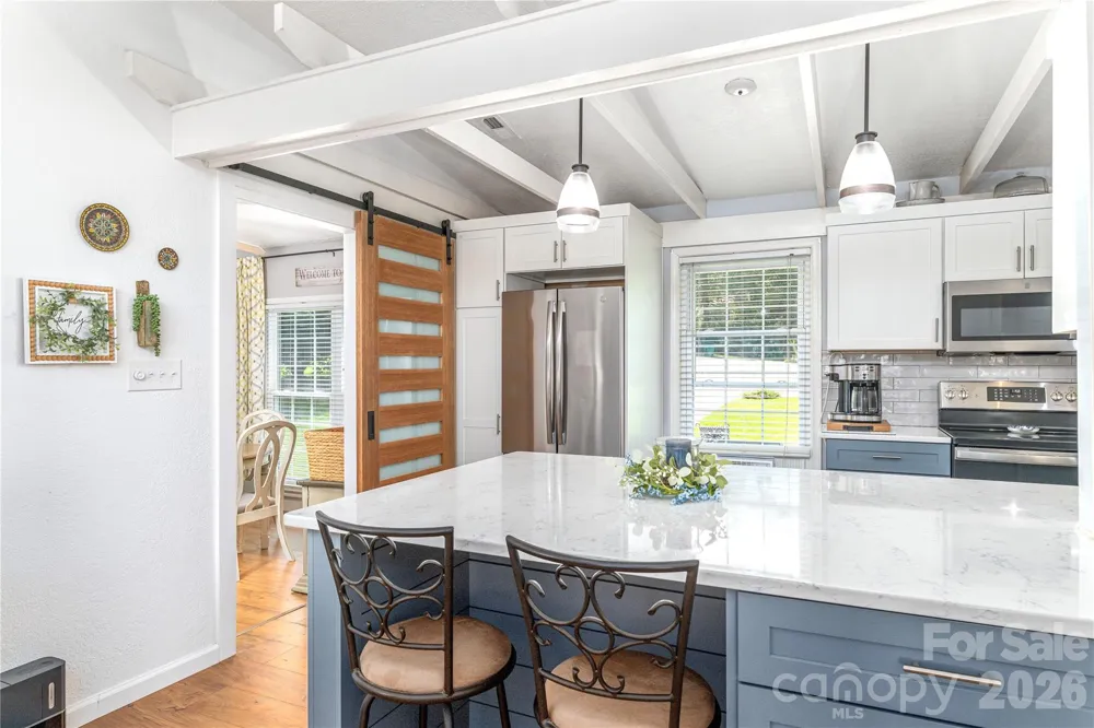 11 Crandon Court Asheville, NC 28804