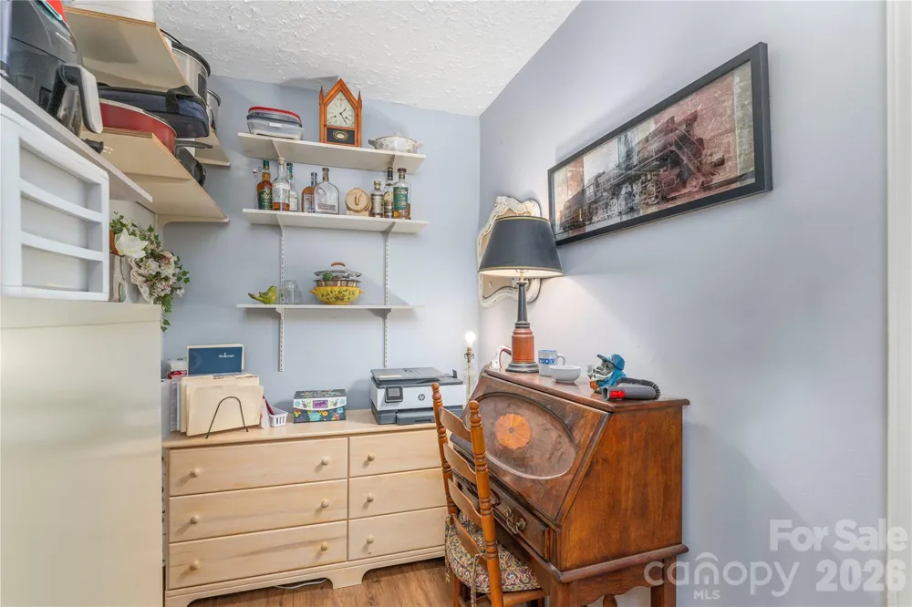 11 Crandon Court Asheville, NC 28804