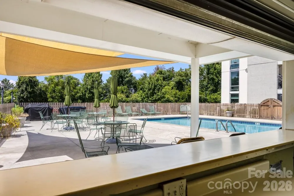 647 Town Mountain Road #211 Asheville, NC 28804