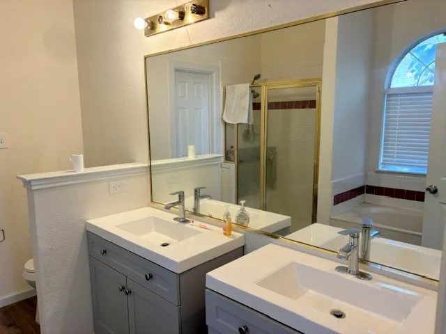 1115 Avatar Drive Grand Prairie, TX 75052