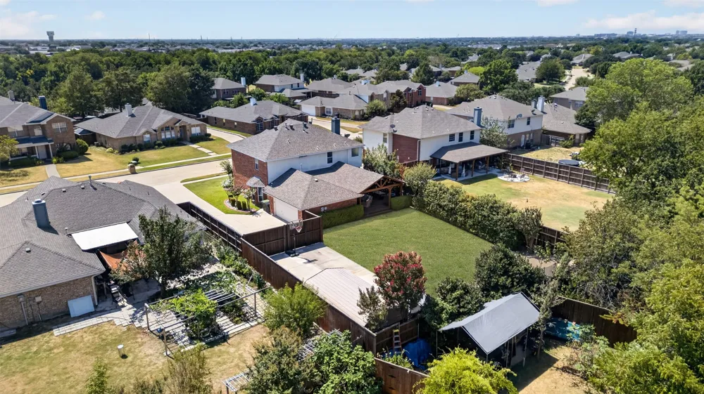 205 Thomas Drive Murphy, TX 75094