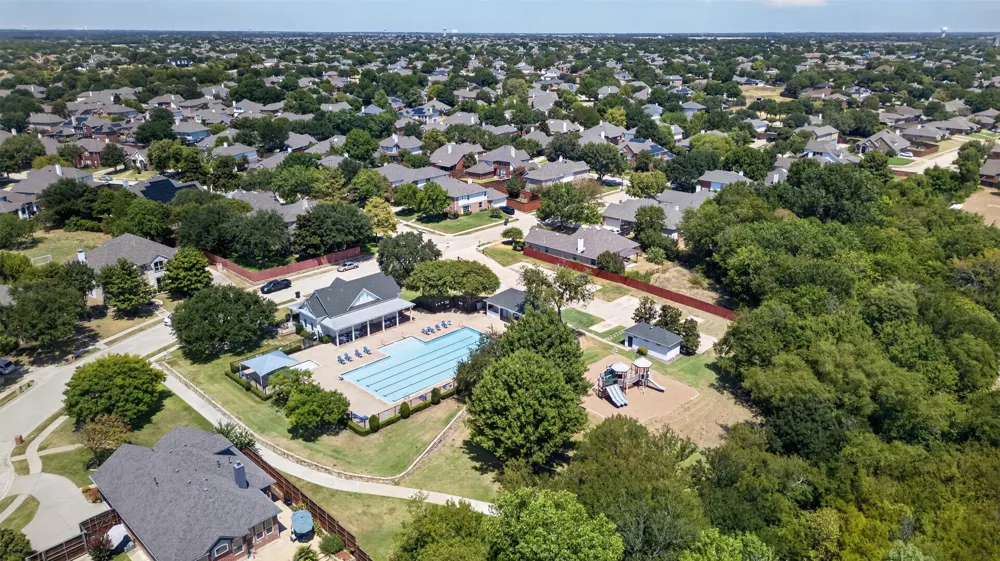 205 Thomas Drive Murphy, TX 75094