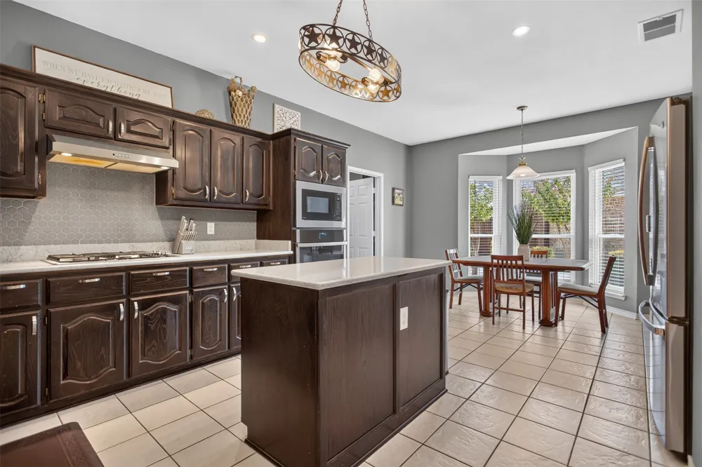 205 Thomas Drive Murphy, TX 75094