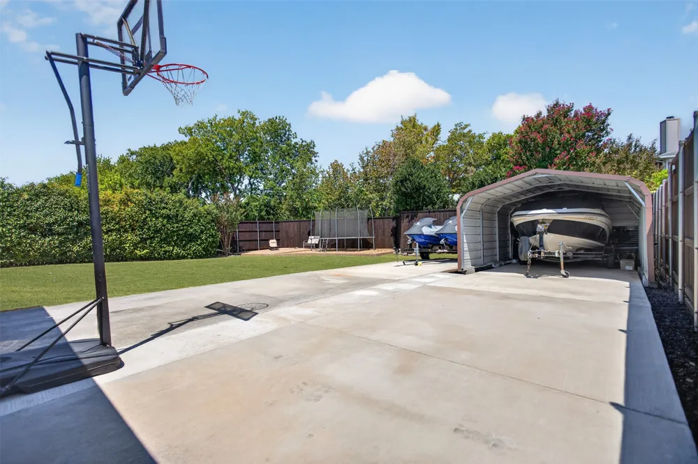 205 Thomas Drive Murphy, TX 75094