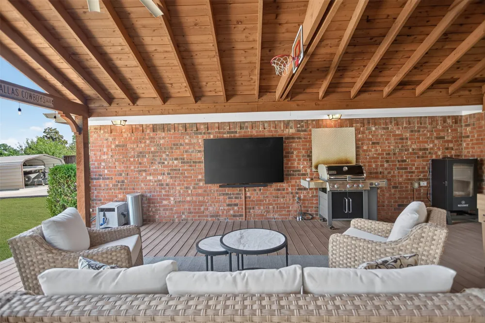 205 Thomas Drive Murphy, TX 75094