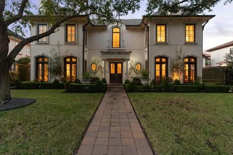4012 Piping Rock Lane
