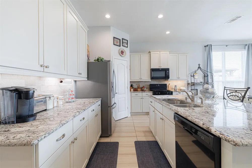 30118 Cascading Brook Way Brookshire, TX 77423
