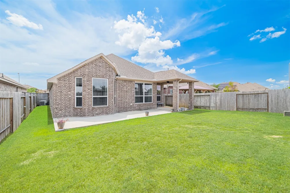 30118 Cascading Brook Way Brookshire, TX 77423