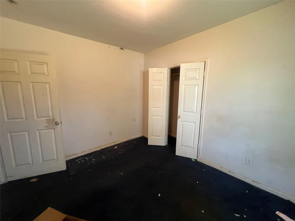 7612 E Magnolia Street Houston, TX 77012