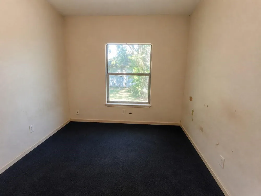 7612 E Magnolia Street Houston, TX 77012