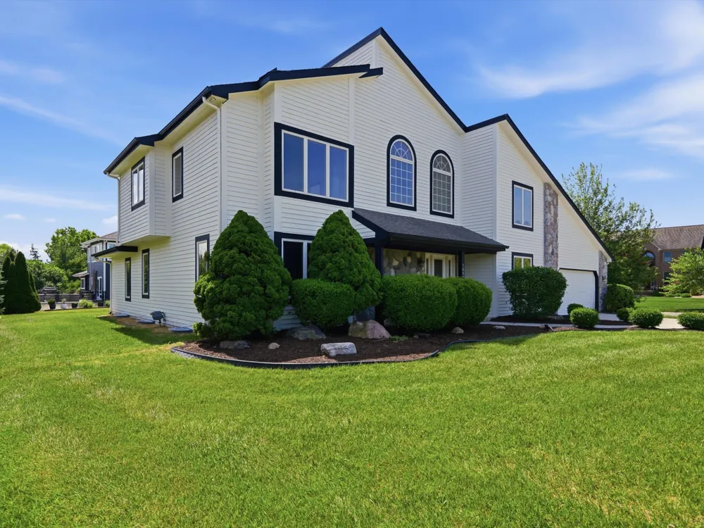 1657 Wake Robin Court Ann Arbor, MI 48103