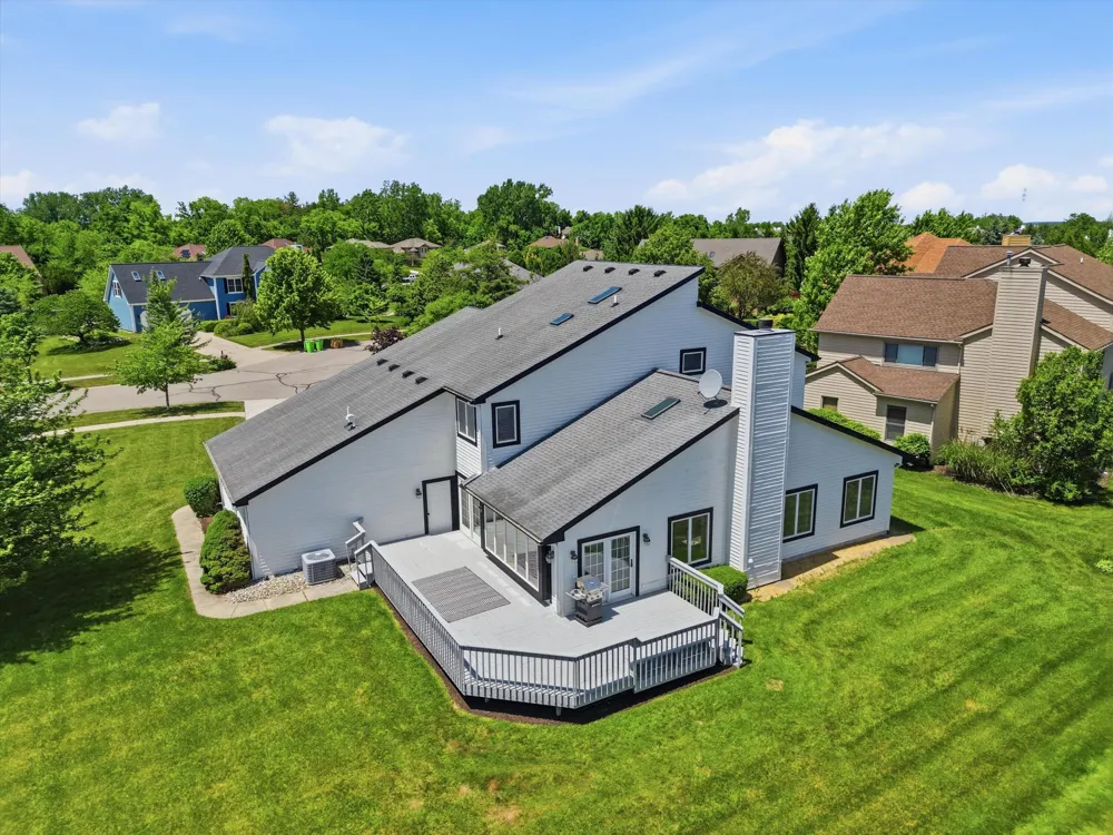 1657 Wake Robin Court Ann Arbor, MI 48103
